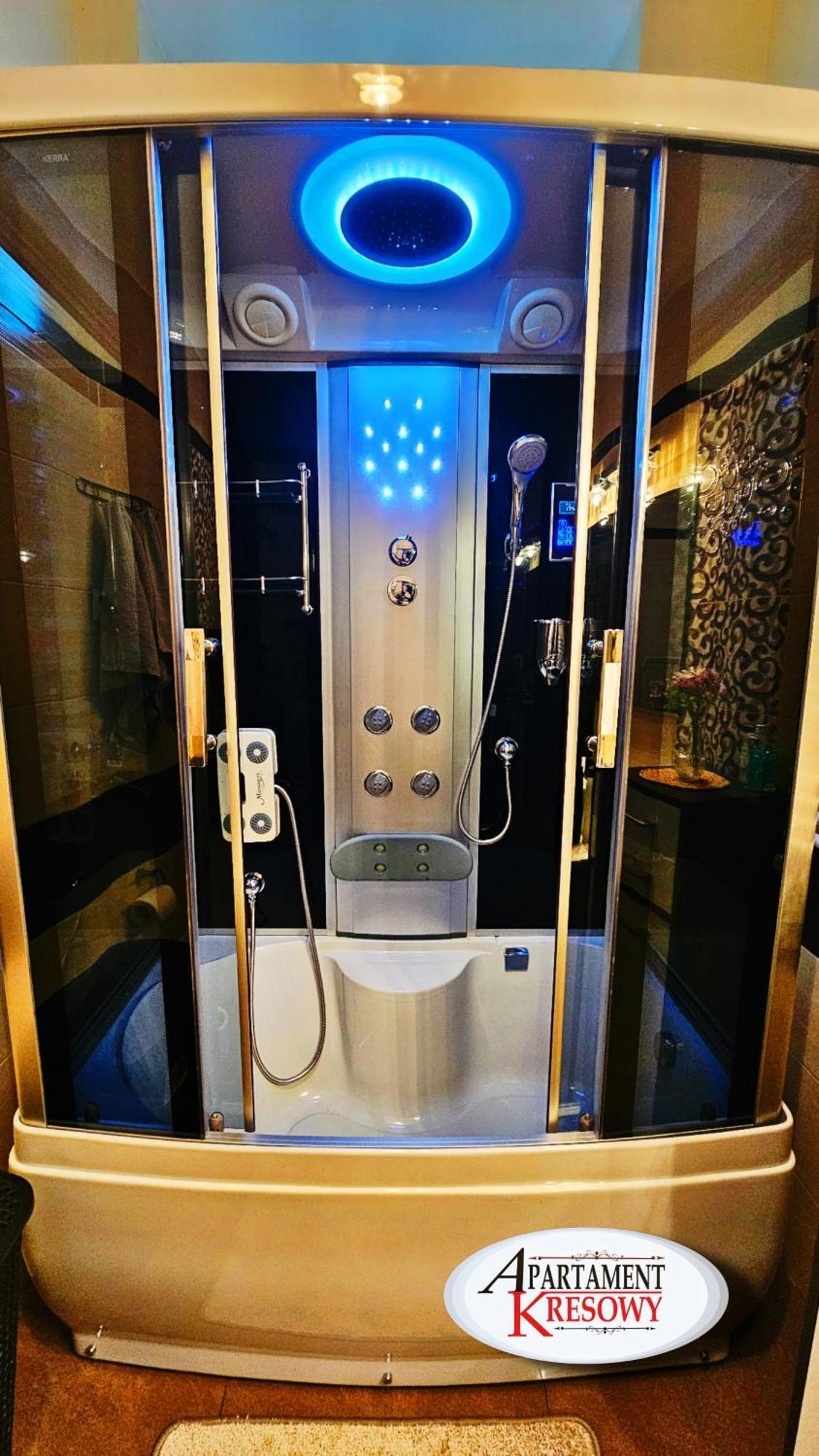 Apartament Kresowy Parter 3 Pokoje Duza Lazienka Kabino-Wanna Spa Wi Fi Ekspres 2X Smart Tv Antresola Parking Free Plac Zabaw Bilet Na Aquapark 150M W Cenie Hrubieszow Eksteriør billede