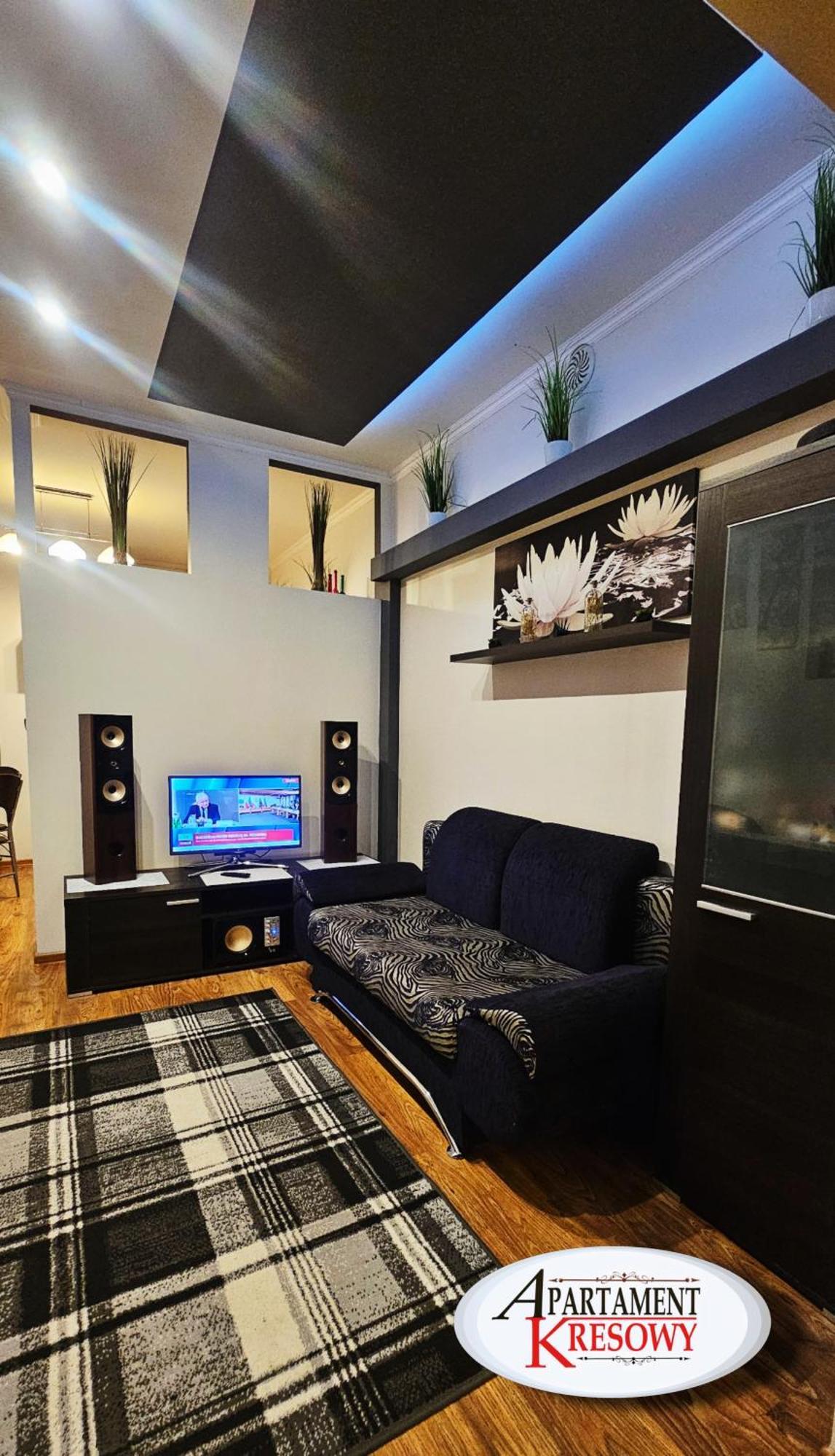 Apartament Kresowy Parter 3 Pokoje Duza Lazienka Kabino-Wanna Spa Wi Fi Ekspres 2X Smart Tv Antresola Parking Free Plac Zabaw Bilet Na Aquapark 150M W Cenie Hrubieszow Eksteriør billede